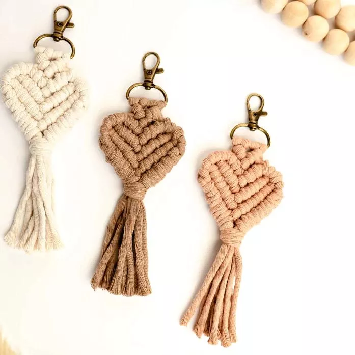 c1c5bdd2dba86e53e60dca381e4b63400f424361e4ab9f552bc44dc7a7603e3e_1046x