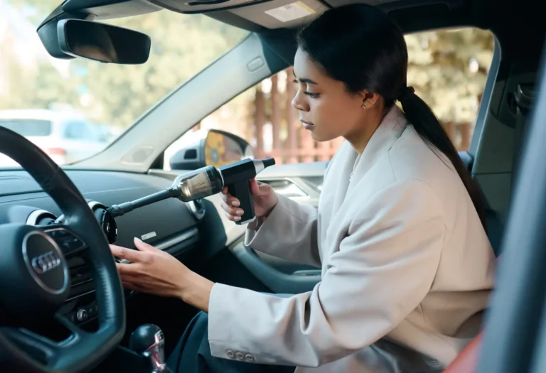 The Ultimate Car Vacuum Guide to Keep Your Vehicle Spotless with Cordless Technology