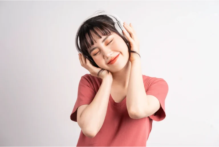 Wireless_Bluetooth_Gaming_Headset_4